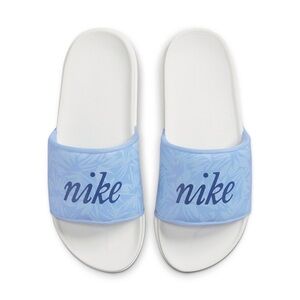Nike Women’s Blue Leaf-Print Slide Sandals NWT women’s size 9
